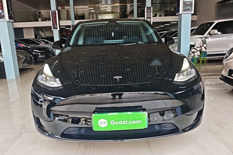Used Tesla Model Y 2022 Rear-Wheel-Drive Version Front