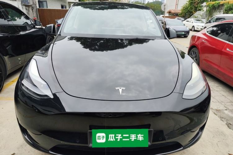 Used Tesla Model Y 2022 Rear-Wheel-Drive Version Front