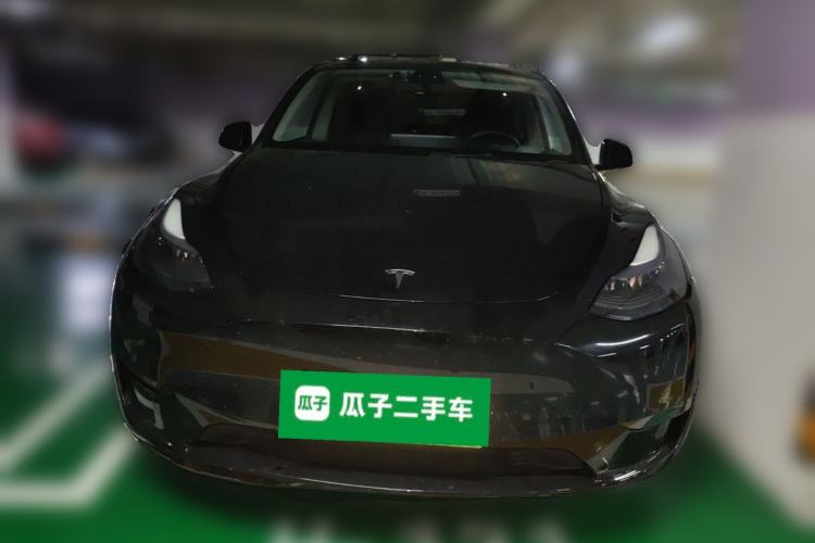 Used Tesla Model Y 2022 Long-Range All-Wheel-Drive Version Front