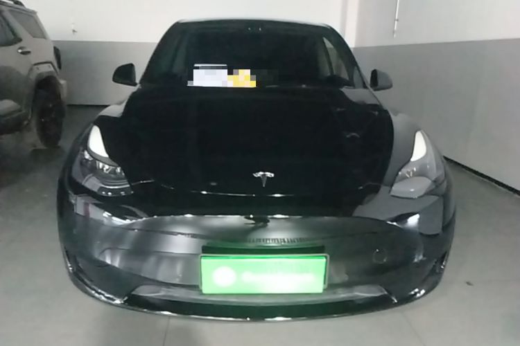 Used Tesla Model Y 2022 Rear-Wheel-Drive Version Front