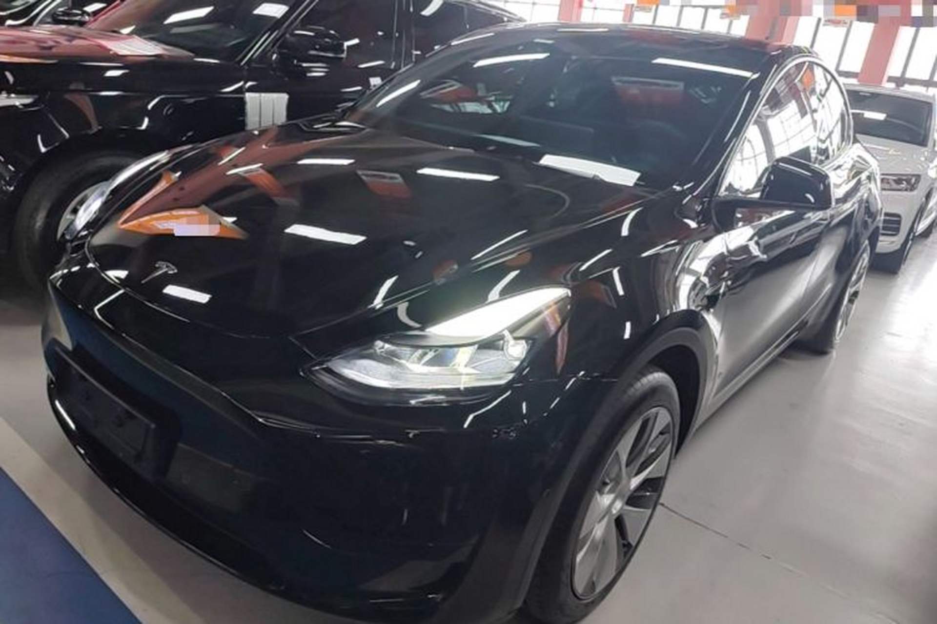 Used Tesla Model Y 2022 Revised Version Rear-Wheel Drive Front Left 45 Deg