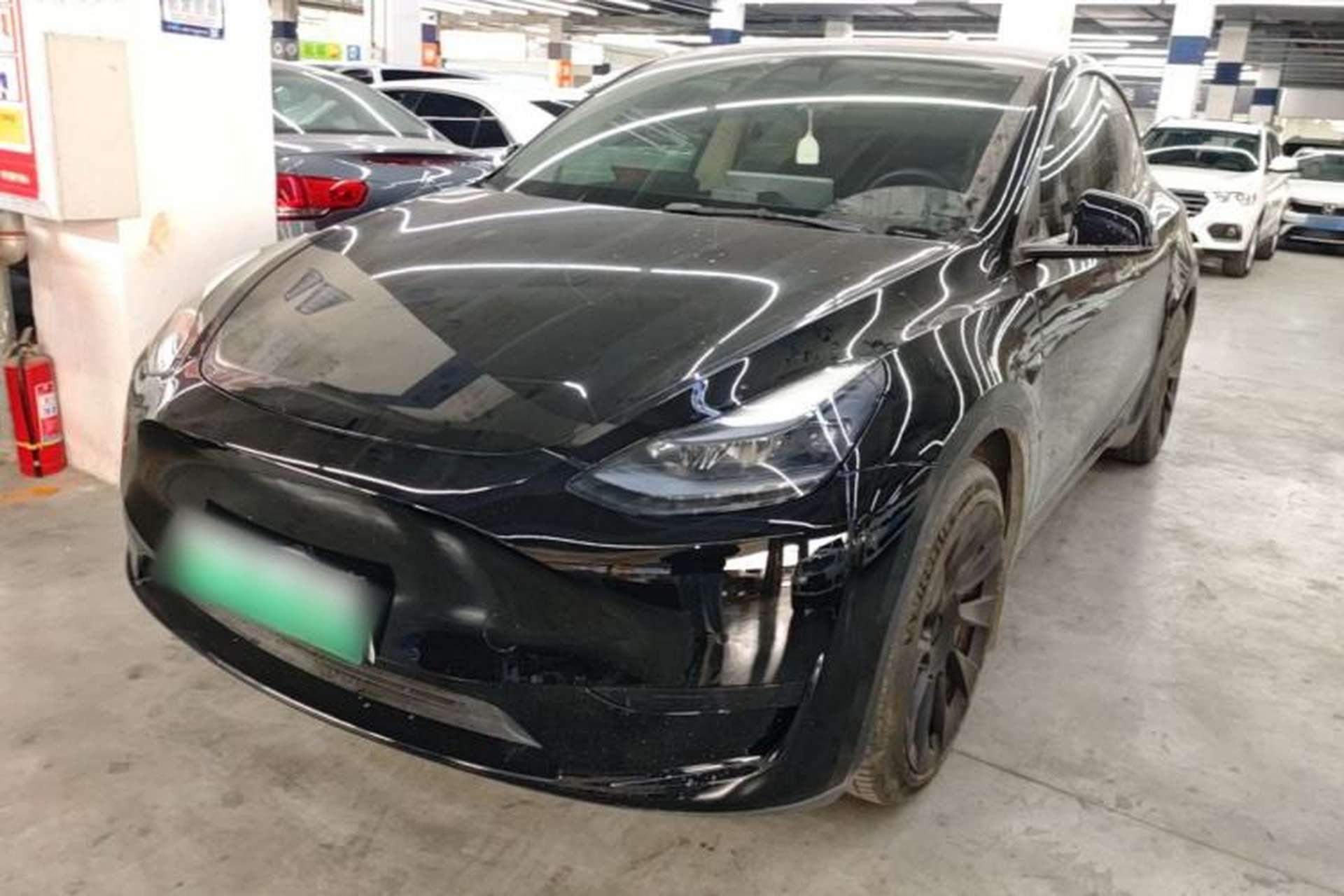 Used Tesla Model Y 2022 Rear-Wheel-Drive Version Front Left 45 Deg