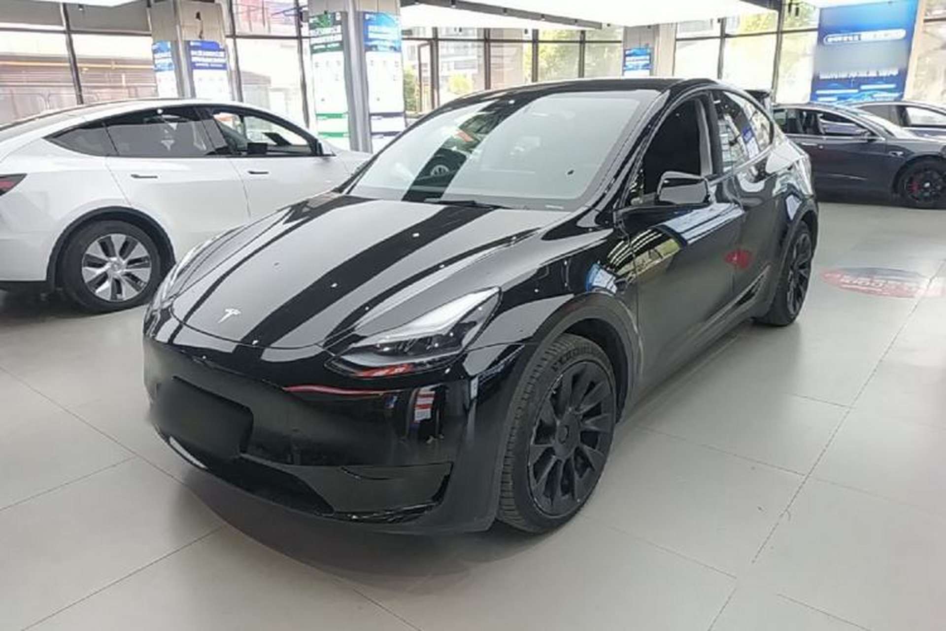 Used Tesla Model Y 2022 Revised Version Rear-Wheel Drive Front Left 45 Deg