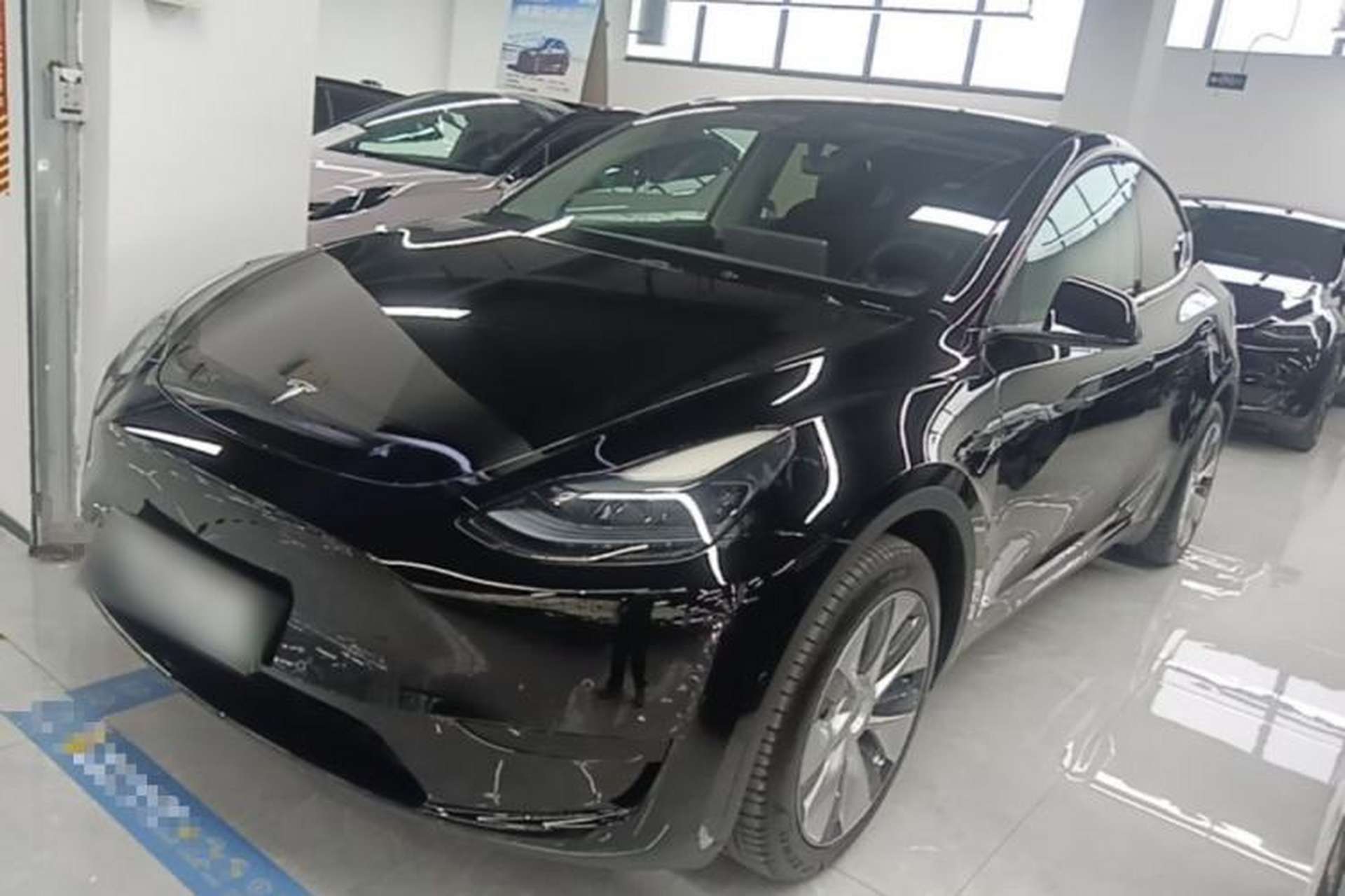 Used Tesla Model Y 2022 Revised Version Rear-Wheel Drive Front Left 45 Deg