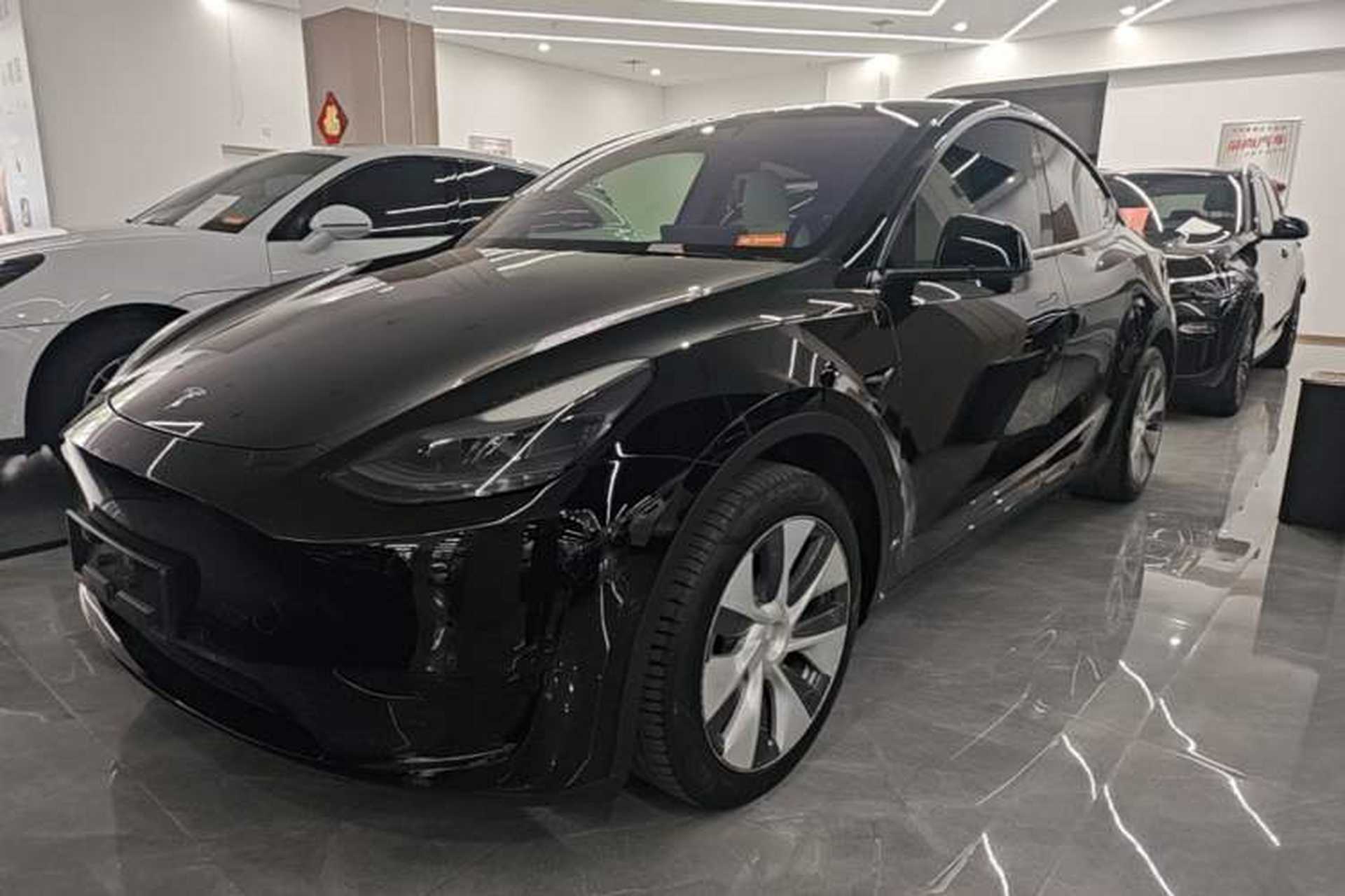 Used Tesla Model Y 2022 Revised Version Rear-Wheel Drive Front Left 45 Deg