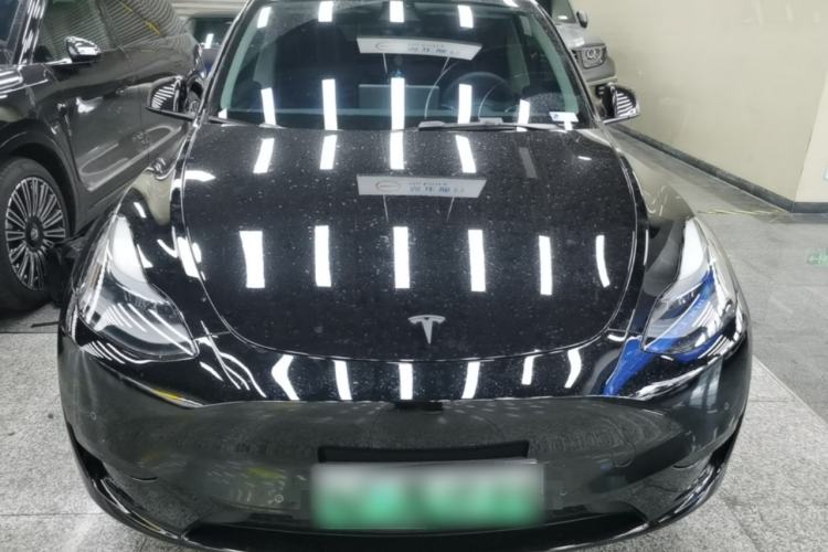 Used Tesla Model Y 2022 Rear-Wheel-Drive Version Front
