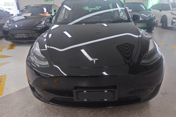 Used Tesla Model Y 2022 Rear-Wheel-Drive Version Front