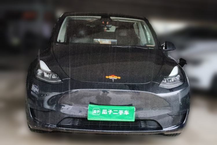 Used Tesla Model Y 2022 Rear-Wheel-Drive Version Front