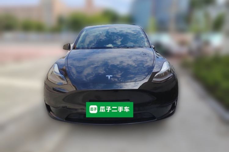Used Tesla Model Y 2022 Rear-Wheel-Drive Version Front
