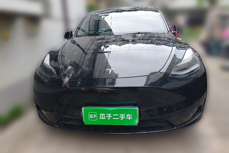 Used Tesla Model Y 2022 Rear-Wheel-Drive Version Front