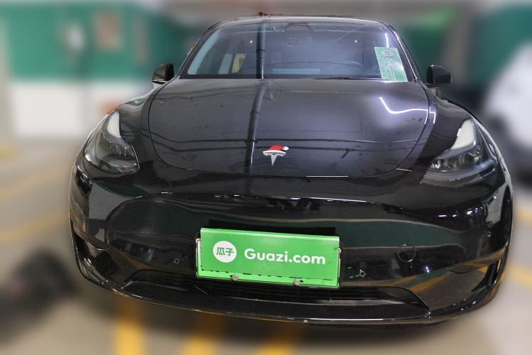 Used Tesla Model Y 2022 Rear-Wheel-Drive Version Front
