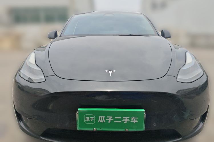 Used Tesla Model Y 2022 Rear-Wheel-Drive Version Front