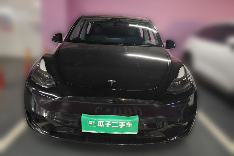 Used Tesla Model Y 2022 Rear-Wheel-Drive Version Front