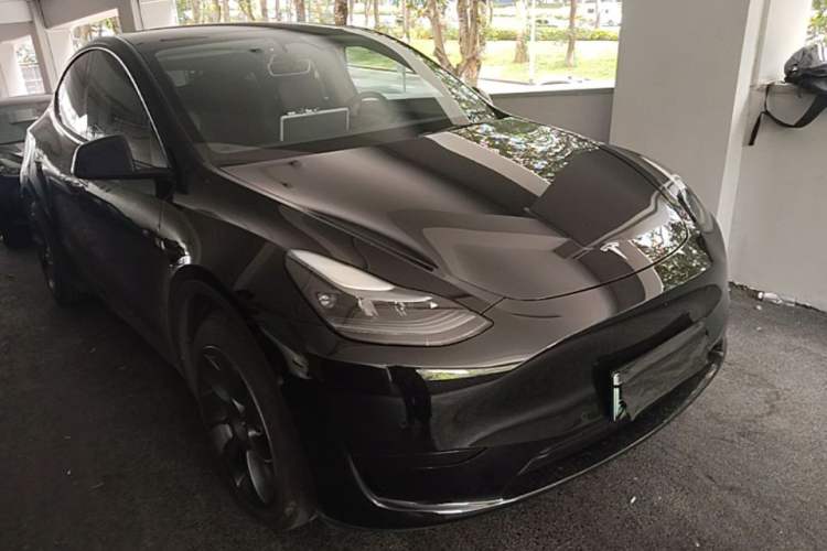 Used Tesla Model Y 2022 Revised Version Rear-Wheel Drive Front Right 45 Deg
