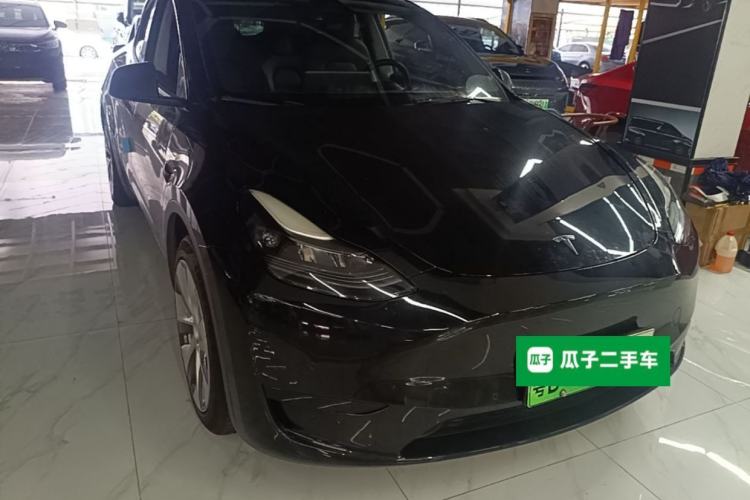 Used Tesla Model Y 2022 Rear-Wheel-Drive Version Front Right 45 Deg
