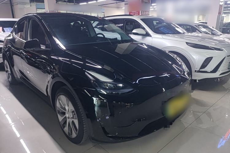 Used Tesla Model Y 2022 Revised Version Rear-Wheel Drive Front Right 45 Deg