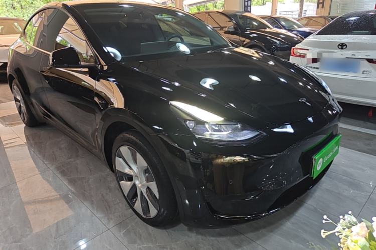 Used Tesla Model Y 2022 Revised Version Rear-Wheel Drive Front Right 45 Deg