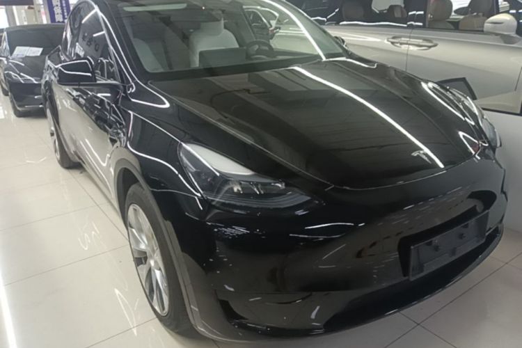 Used Tesla Model Y 2022 Revised Version Rear-Wheel Drive Front Right 45 Deg