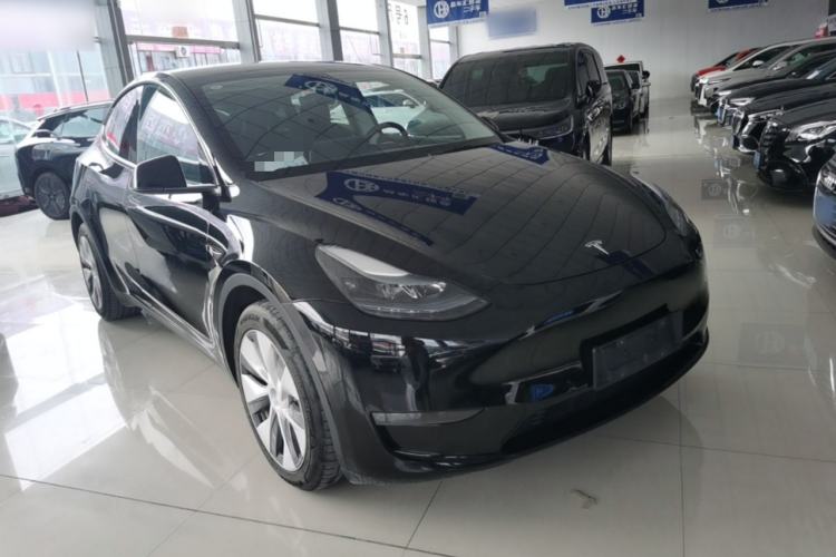 Used Tesla Model Y 2022 Revised Version Long-Range All-Wheel Drive Front Right 45 Deg
