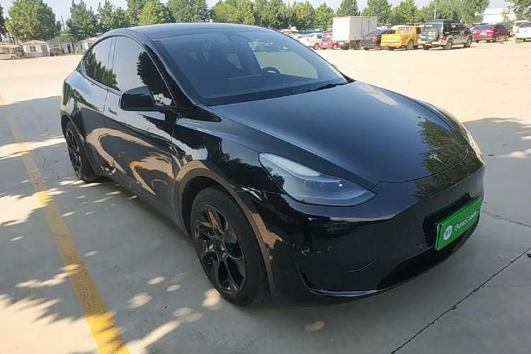 Used Tesla Model Y 2022 Revised Version Rear-Wheel Drive Front Right 45 Deg