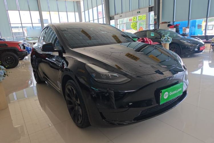 Used Tesla Model Y 2022 Rear-Wheel-Drive Version Front Right 45 Deg