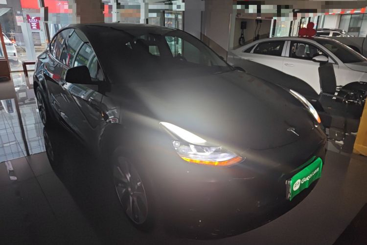 Used Tesla Model Y 2022 Revised Version Rear-Wheel Drive Front Right 45 Deg