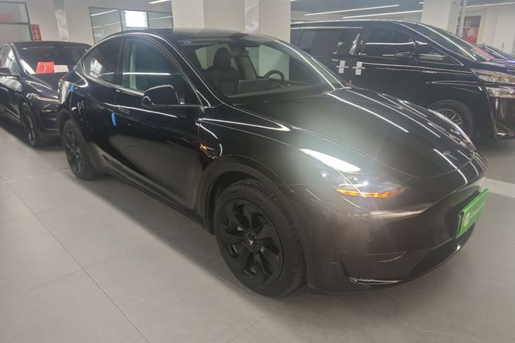 Used Tesla Model Y 2022 Revised Version Rear-Wheel Drive Front Right 45 Deg