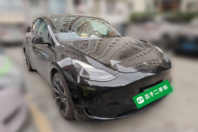 Used Tesla Model Y 2022 Rear-Wheel-Drive Version Front Right 45 Deg