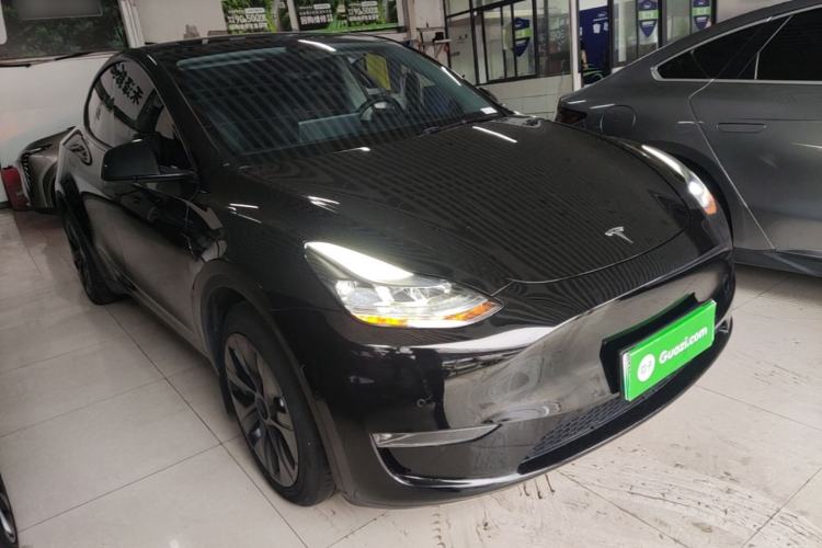 Used Tesla Model Y 2022 Revised Version Long-Range All-Wheel Drive Front Right 45 Deg