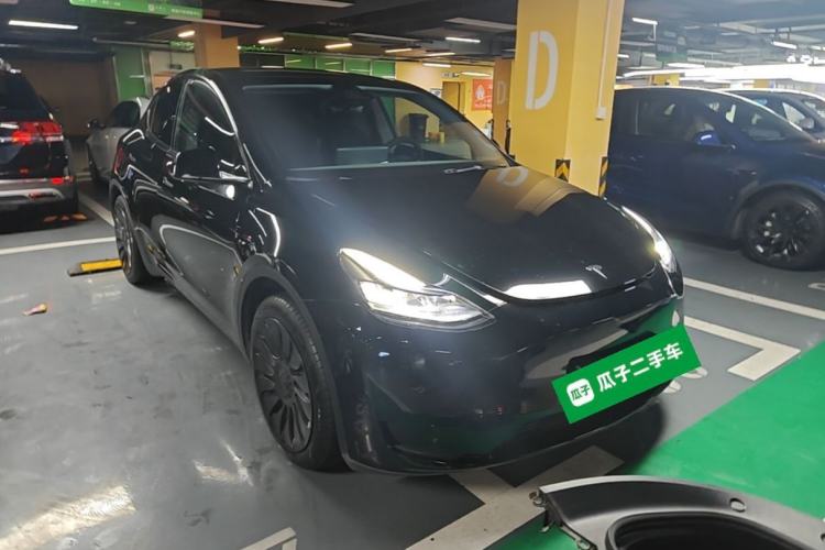 Used Tesla Model Y 2022 Revised Version Rear-Wheel Drive Front Right 45 Deg