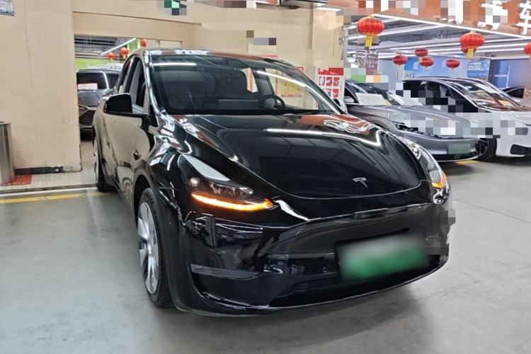 Used Tesla Model Y 2022 Revised Version Long-Range All-Wheel Drive Front Right 45 Deg