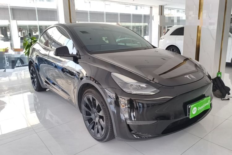 Used Tesla Model Y 2022 Revised Version Long-Range All-Wheel Drive Front Right 45 Deg