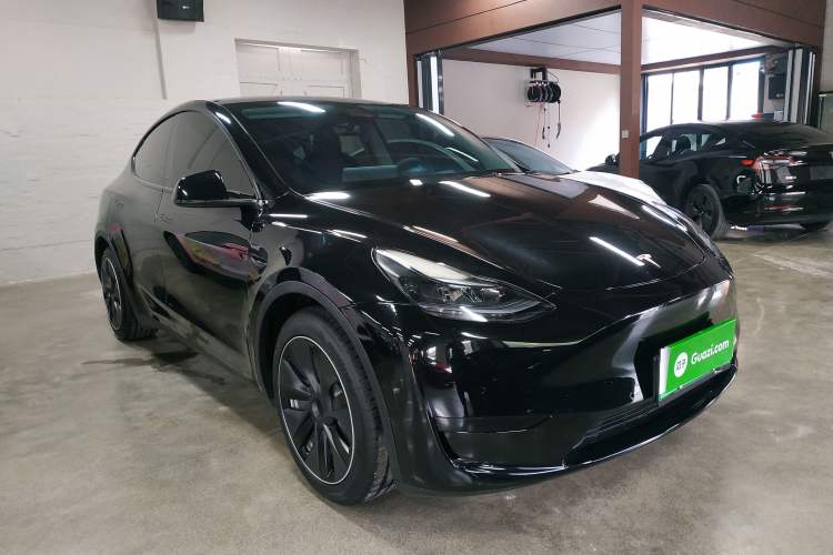 Used Tesla Model Y 2022 Revised Version Rear-Wheel Drive Front Right 45 Deg