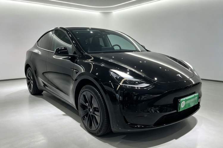Used Tesla Model Y 2022 Revised Version Rear-Wheel Drive Front Right 45 Deg