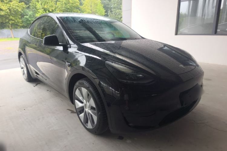 Used Tesla Model Y 2022 Revised Version Rear-Wheel Drive Front Right 45 Deg