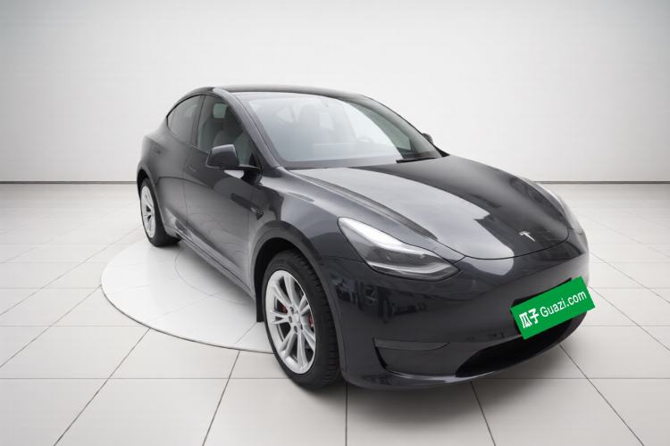 Used Tesla Model Y 2022 Revised Version Long-Range All-Wheel Drive Front Right 45 Deg