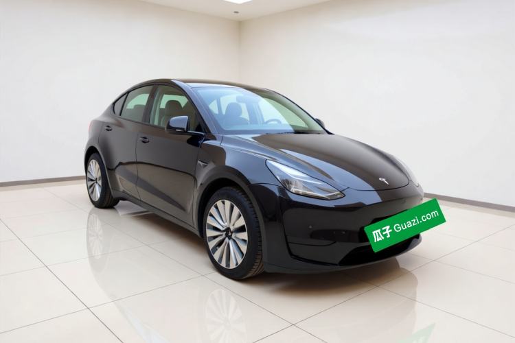Used Tesla Model Y 2022 Rear-Wheel-Drive Version Front Right 45 Deg