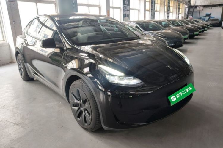 Used Tesla Model Y 2022 Revised Version Rear-Wheel Drive Front Right 45 Deg