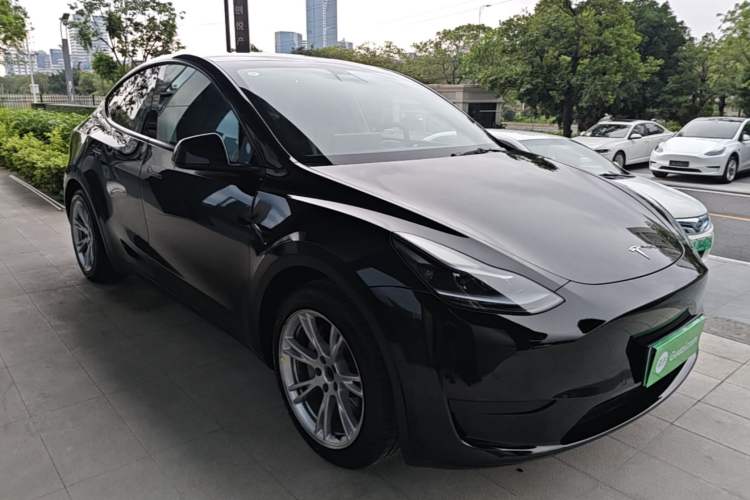 Used Tesla Model Y 2022 Revised Version Rear-Wheel Drive Front Right 45 Deg