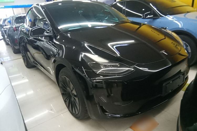 Used Tesla Model Y 2022 Revised Version Rear-Wheel Drive Front Right 45 Deg