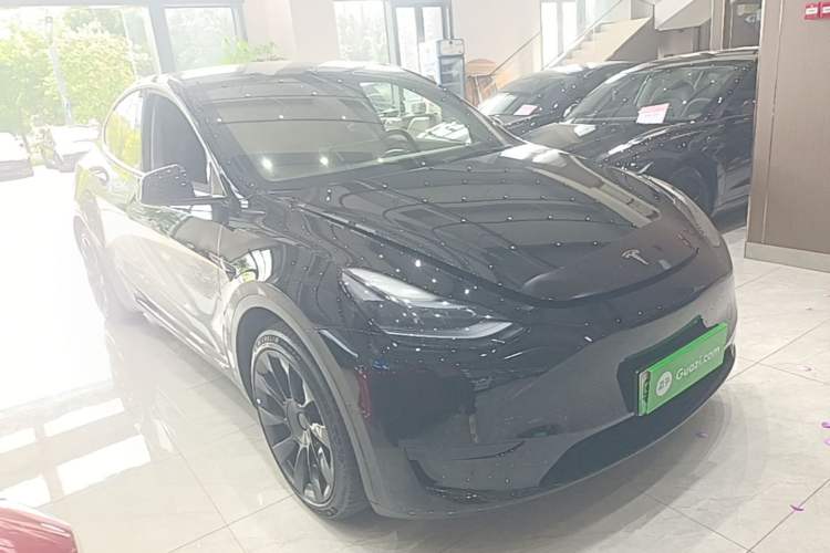 Used Tesla Model Y 2022 Revised Version Rear-Wheel Drive Front Right 45 Deg