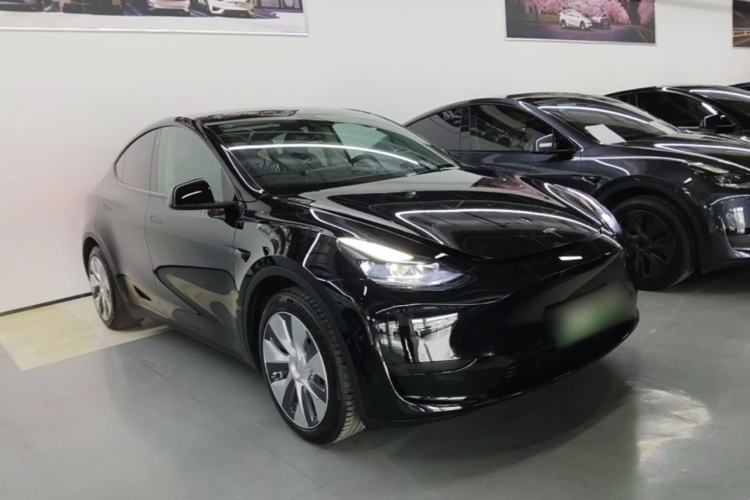 Used Tesla Model Y 2022 Revised Version Rear-Wheel Drive Front Right 45 Deg