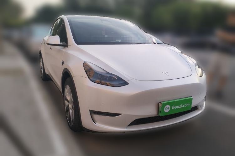 Used Tesla Model Y 2022 Revised Version Long-Range All-Wheel Drive Front Right 45 Deg