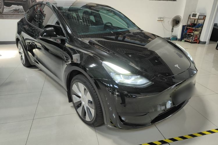 Used Tesla Model Y 2022 Revised Version Rear-Wheel Drive Front Right 45 Deg