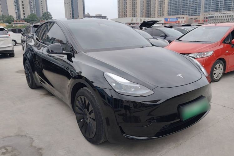Used Tesla Model Y 2022 Revised Version Rear-Wheel Drive Front Right 45 Deg