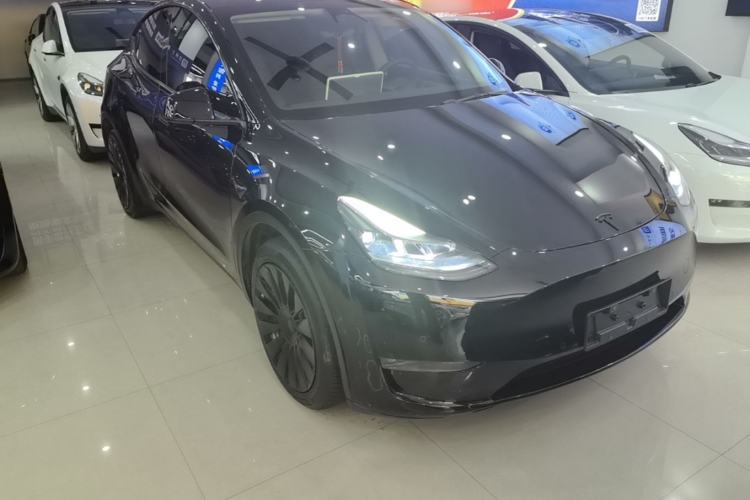 Used Tesla Model Y 2022 Revised Version Long-Range All-Wheel Drive Front Right 45 Deg
