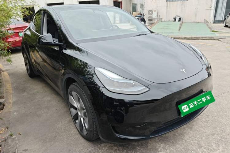 Used Tesla Model Y 2022 Revised Version Rear-Wheel Drive Front Right 45 Deg
