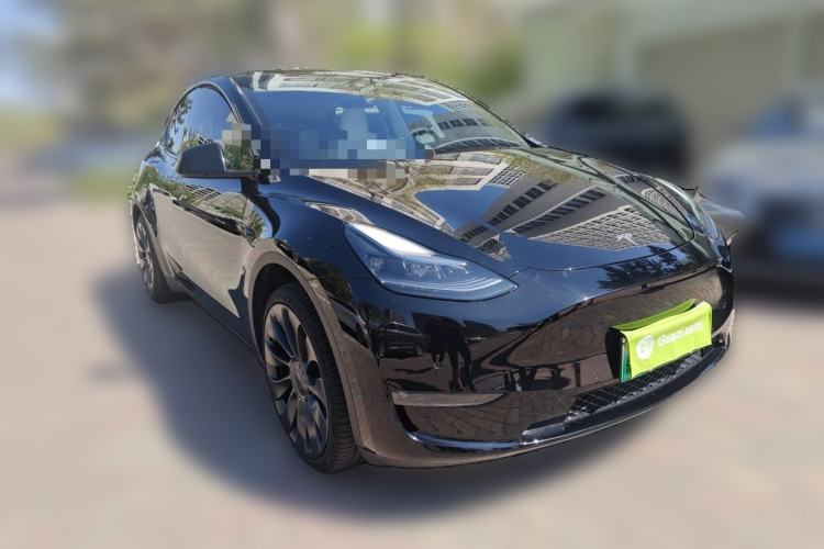 Used Tesla Model Y 2022 Performance High-Performance All-Wheel-Drive Version Front Right 45 Deg