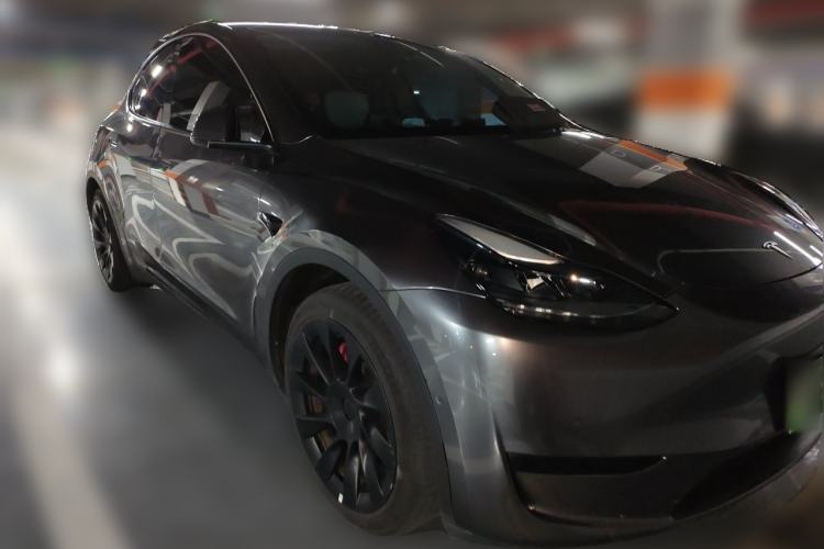 Used Tesla Model Y 2022 Revised Version Rear-Wheel Drive Front Right 45 Deg