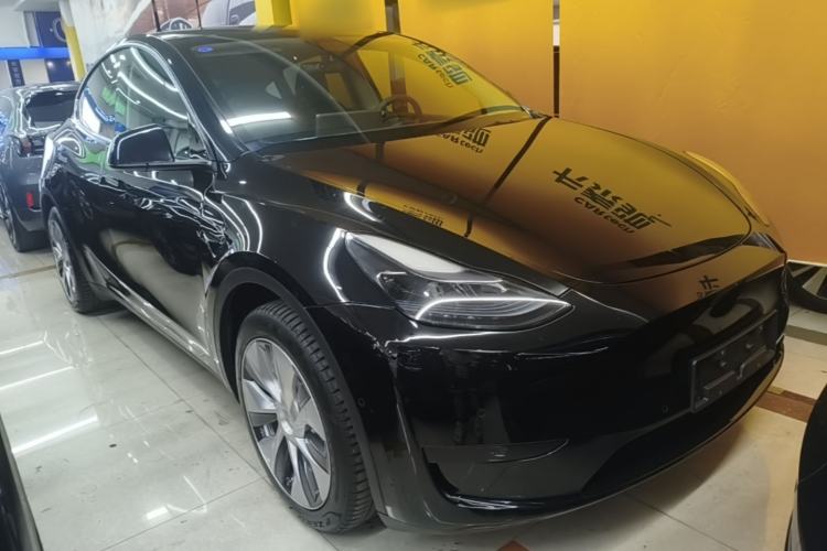 Used Tesla Model Y 2022 Revised Version Rear-Wheel Drive Front Right 45 Deg